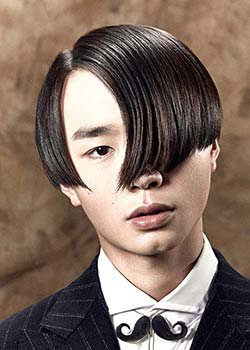 Immagine HAIRFASHION ROSANNE POTTER, MIKIO AIZAWA - BROOKS + BROOKS HAIRDRESSING A499-05.jpg
