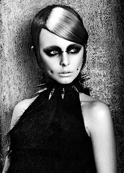Immagine HAIRFASHION DARREN BAIN - HOB SALONS A631-07.jpg