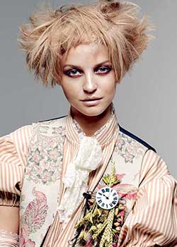 Immagine HAIRFASHION The International Creative Team led - Mark Hayes - Sassoon Academy A854-03.jpg