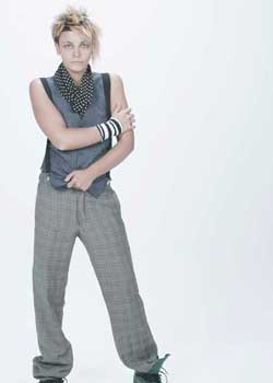 Immagine HAIRFASHION CAROLE HADDAD - CORCOZ HAIR A924-03.jpg