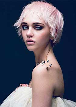 Immagine HAIRFASHION NICOLE KAE - TONI&GUY B054-03.jpg