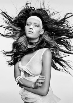 Immagine HAIRFASHION KOBI BOKSHISH, INTERSHAPE HAIRSTYLISTS B779-01.jpg