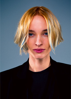 Immagine HAIRFASHION Tyler Johnston, Joana Neves, Jack Howard, Richard Ashforth, Julia Vorontsova, Tony El Mendelek, Rossa Jurenas C/C456-02.jpg