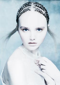 Immagine HAIRFASHION Michelle Nguyen - Oscar Oscar Southland C143-04.jpg