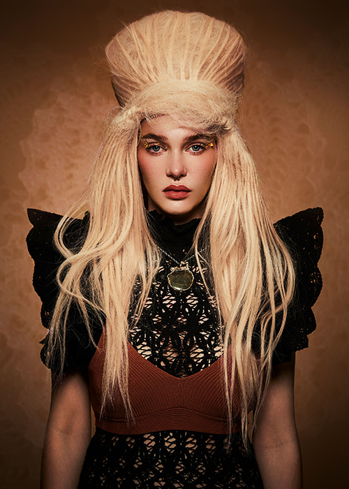 Immagine HAIRFASHION Ann Marie Young D/Ann-Marie-Young-2022-A507-05.jpg
