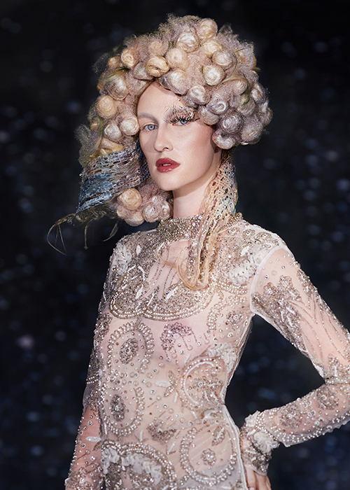 Immagine HAIRFASHION Ann Marie Young D/Ann-Marie-Young_2025_B130_03.jpg