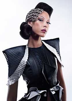 Immagine HAIRFASHION Alberto Manchado, Alicia Navarro and Ione Erice D/C935-02.jpg