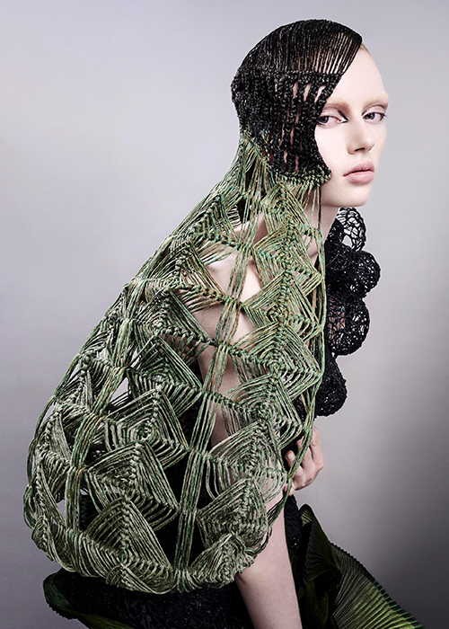 Immagine HAIRFASHION Efi Davies D/Efi-Davies_2025_B131_03.jpg