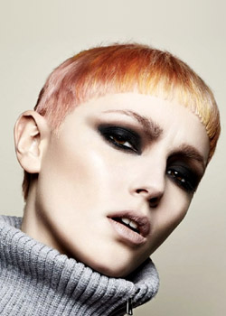Immagine HAIRFASHION Thomas Hills D/Thomas-Hills_2021_A52_02.jpg