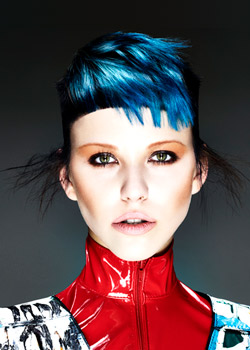 Immagine HAIRFASHION Thomas Hills D/Thomas-Hills_2021_A52_04.jpg