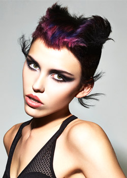 Immagine HAIRFASHION Thomas Hills D/Thomas-Hills_2021_A52_07.jpg
