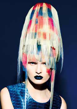 Immagine HAIRFASHION LUIGI NERI - PIERLUIGI FABBRI - SIMONE PEDERIVA - ELISA SALEMME LuigiNeri-PierluigiFabbri-SimonePederiva-ElisaSalemme-Ultranatural-Toxic-Original-Virtual-Shaped-843-04.jpg