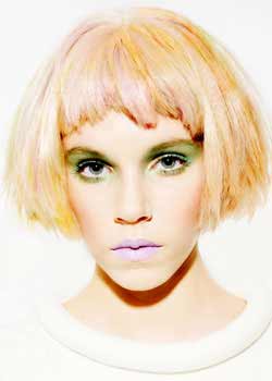 Immagine HAIRFASHION GEORGE SQUARE - RAINBOW ROOM INTERNATIONAL georgesquare-whitecollection-385-04.jpg