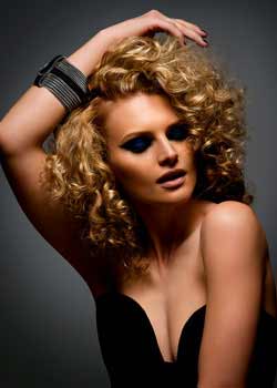 Immagine HAIRFASHION JAMES EARNSHAW - FRANCESCO GROUP jamesearnshawperfrancescogroup-powertrip-760-01.jpg