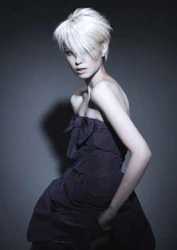 Immagine HAIRFASHION JOSHUA GOLDSWORTHY joshua_goldsworthy_01.jpg