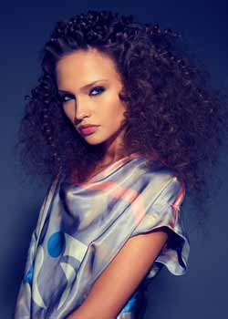 Immagine HAIRFASHION PETER CARTMAN AND ANTONY HALL CALUM TIERNEY AT TERENCE PAUL MANCHESTER petercartmanandantonyhallcalumtierneyatterencepaulmanchester-thejunocollection2012-401-04.jpg